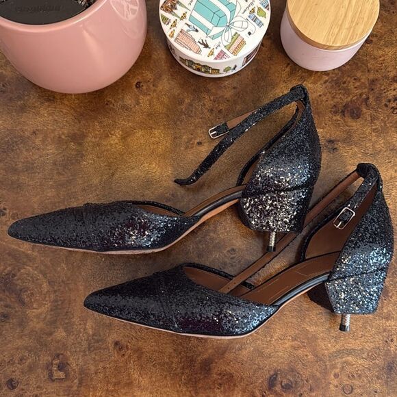 Givenchy Heels with Ankle Strap - Picture 3 of 5